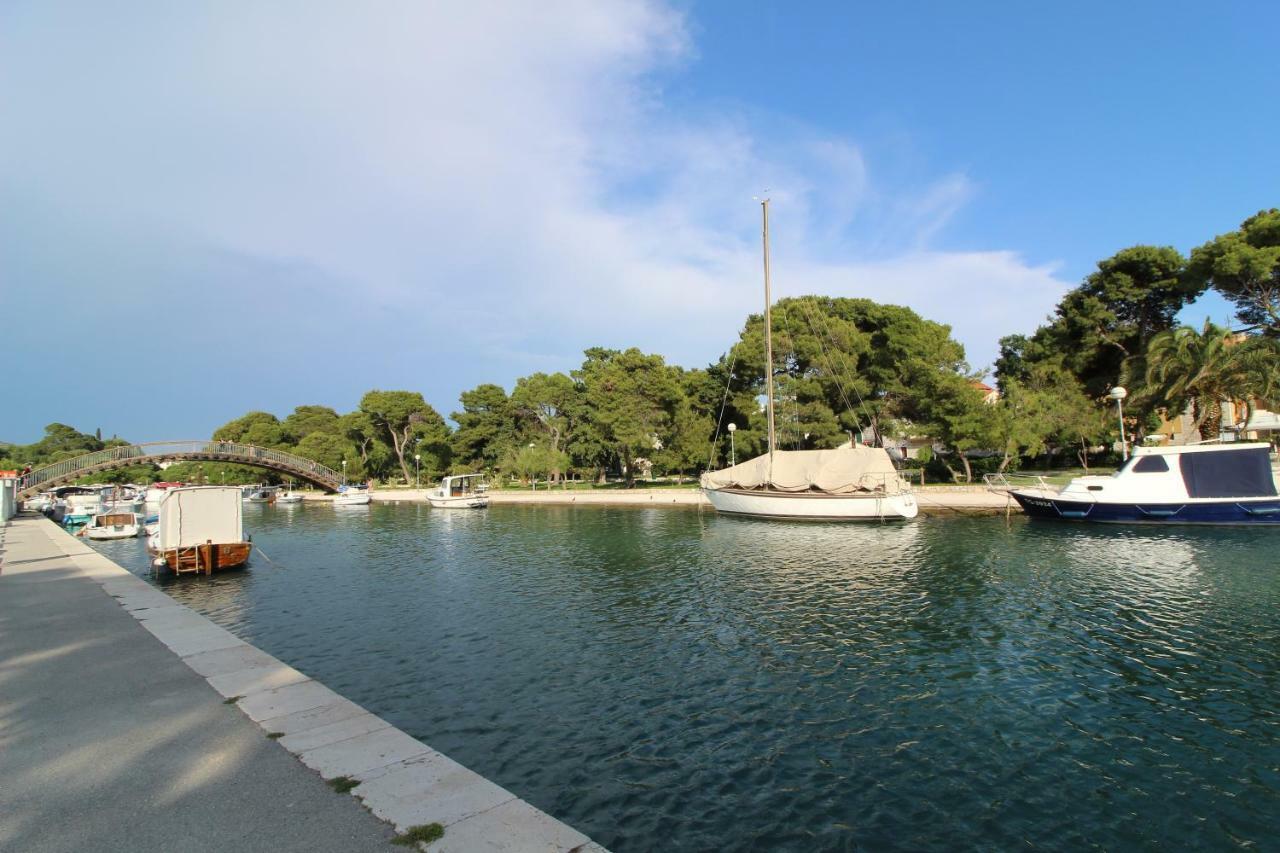 Narancin Apartments Trogir Exterior photo