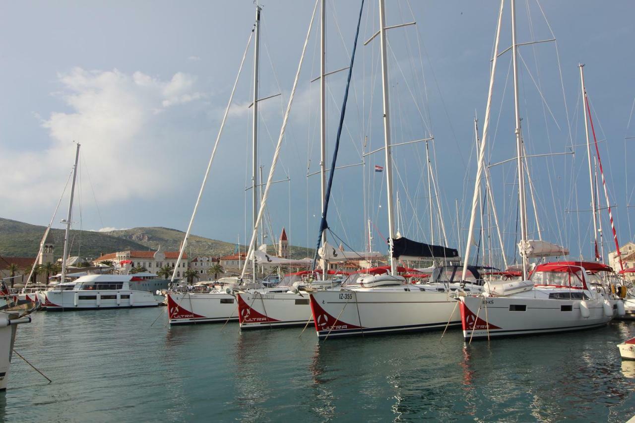 Narancin Apartments Trogir Exterior photo