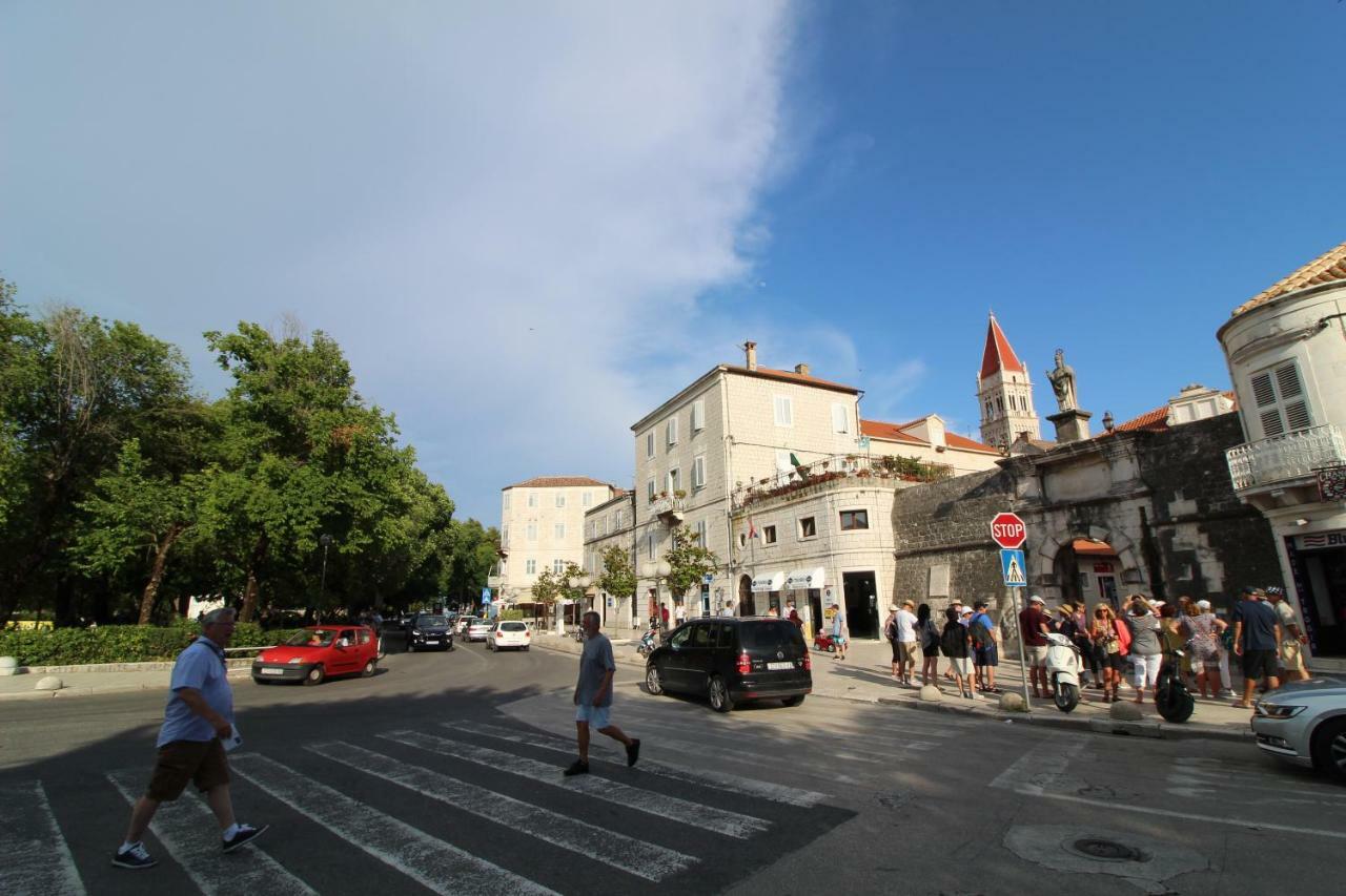 Narancin Apartments Trogir Exterior photo