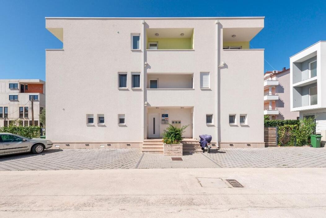 Narancin Apartments Trogir Exterior photo